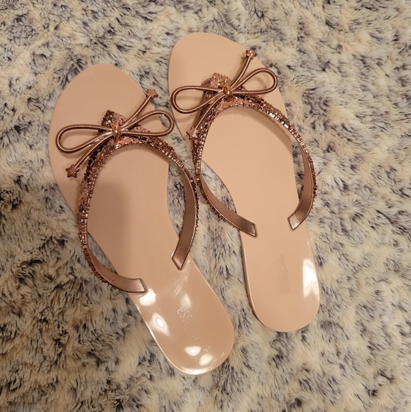 Melissa Star Sandals - Picture 2 of 12